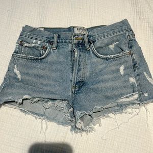 AGOLDE PARKER VINTAGE CUT OFF SHORT
IN SWAPMEET